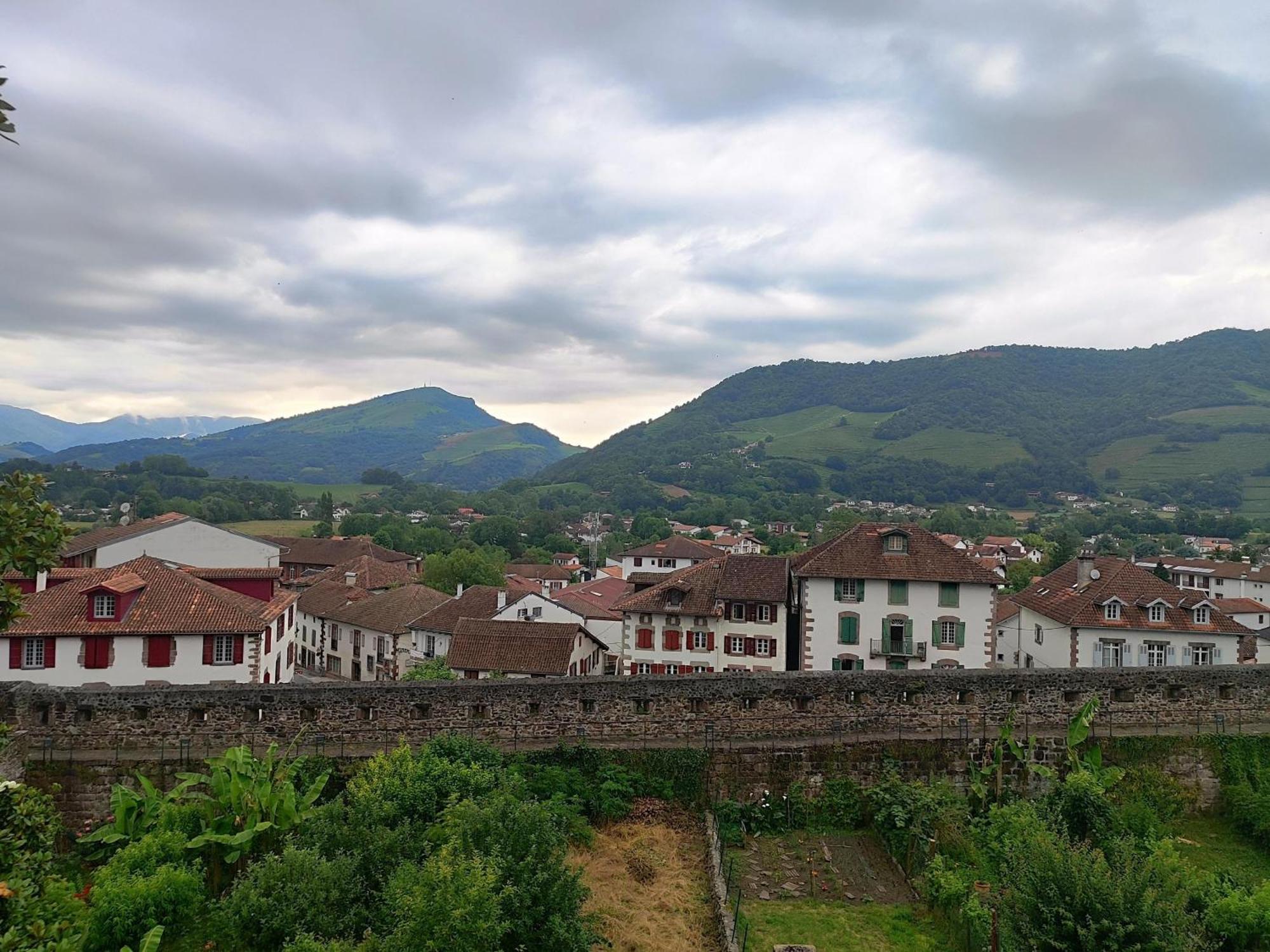 סן-ז'אן-פייה-דה-פור L'Auberge Du Pelerin - St Jean Pied De Port מראה חיצוני תמונה