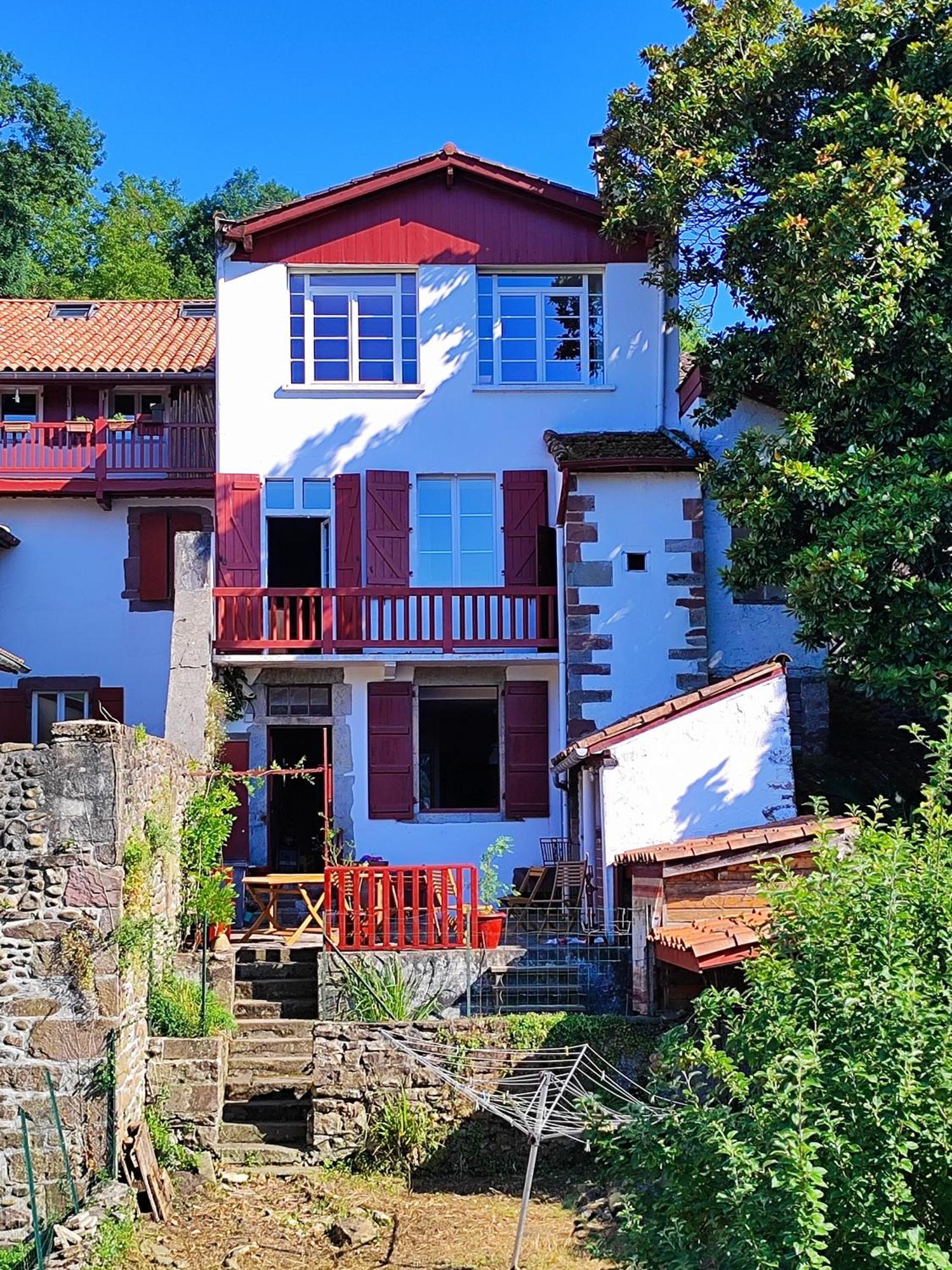 סן-ז'אן-פייה-דה-פור L'Auberge Du Pelerin - St Jean Pied De Port מראה חיצוני תמונה